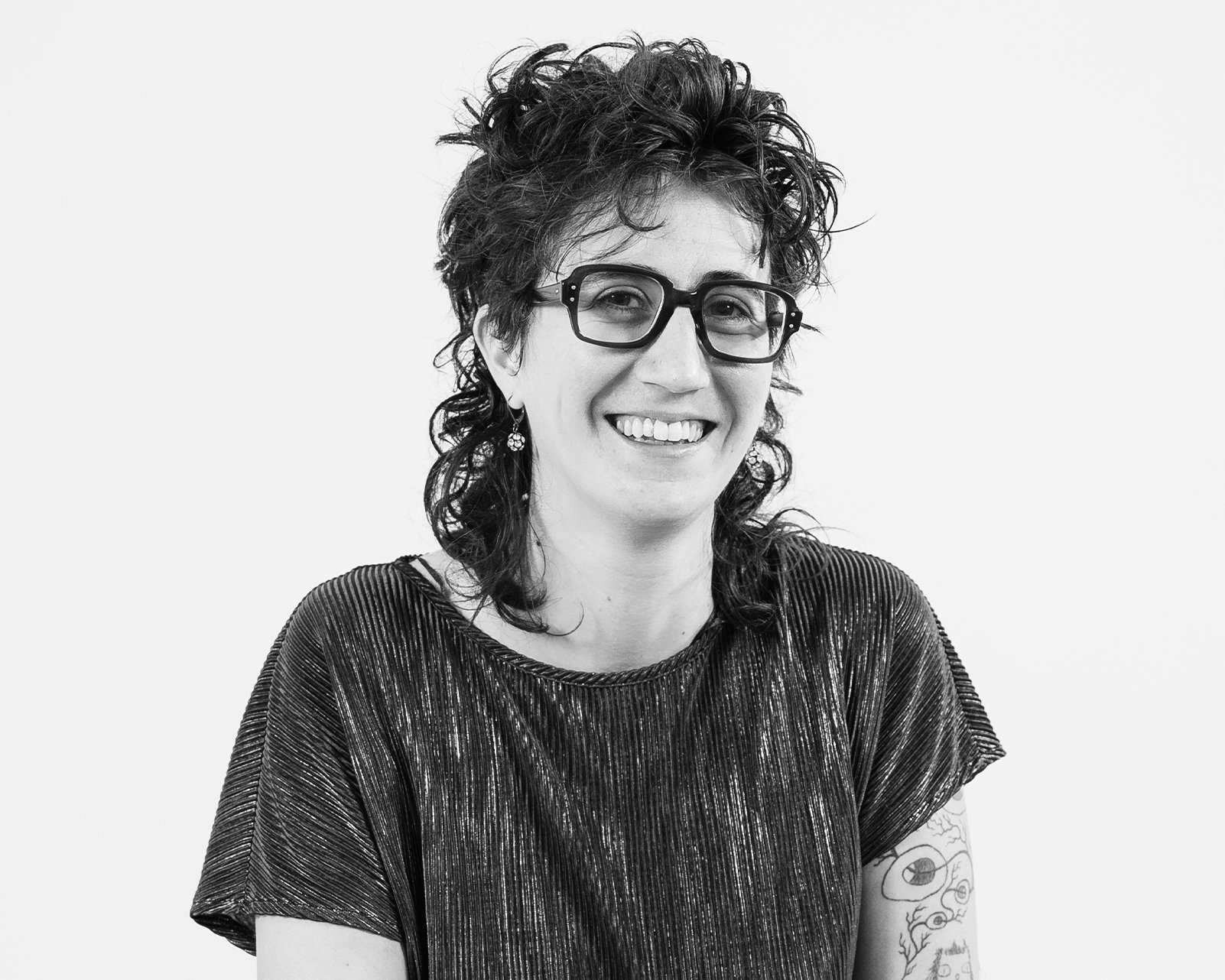 Oona Taper Square